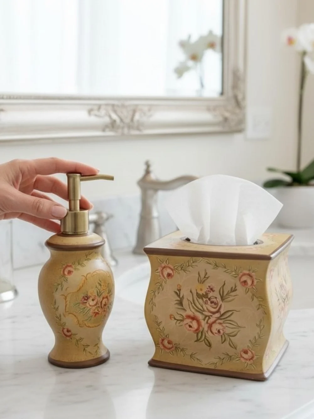 tissue box cover And Soap Dispenser delicate floral Design Home Bathroom Decor